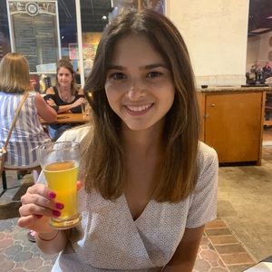 Meet your Posher, Sophia